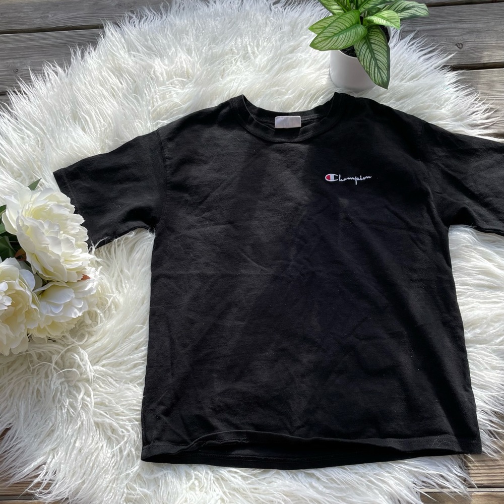 Like new Champion tshirt